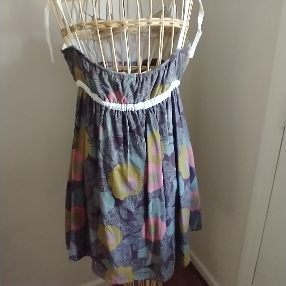 Dress Women's tie strap dress - Picture 7 of 9
